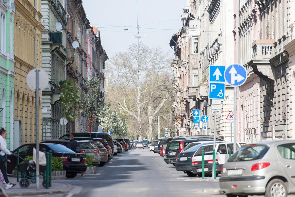 Oasis Apartments - Budapest City Park Екстериор снимка